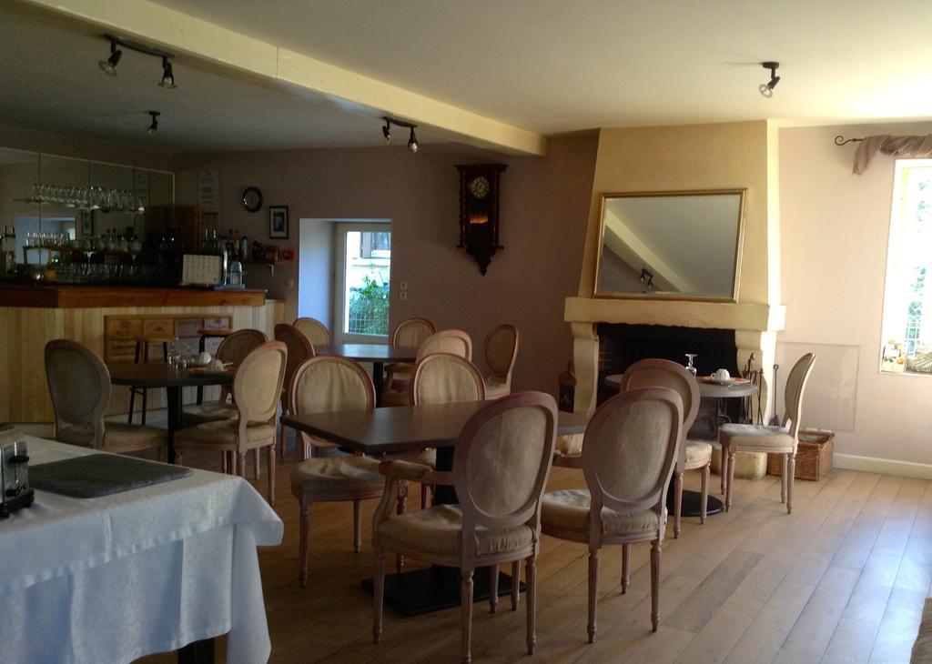 L'Hotel Du Perigord Aubeterre-sur-Dronne Buitenkant foto