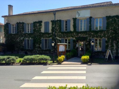 L'Hotel Du Perigord Aubeterre-sur-Dronne Buitenkant foto